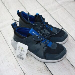 Brand New Sketchers Size 1 Youth Running Shoes